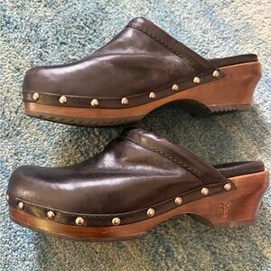 FRYE AND CO. Dark Brown Leather Studded Clog Mules